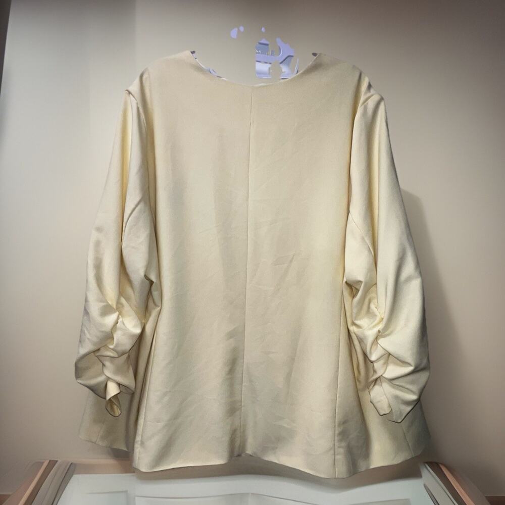 Sold - Picture 6 of 7